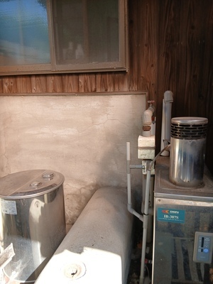 石油給湯器2_コピー